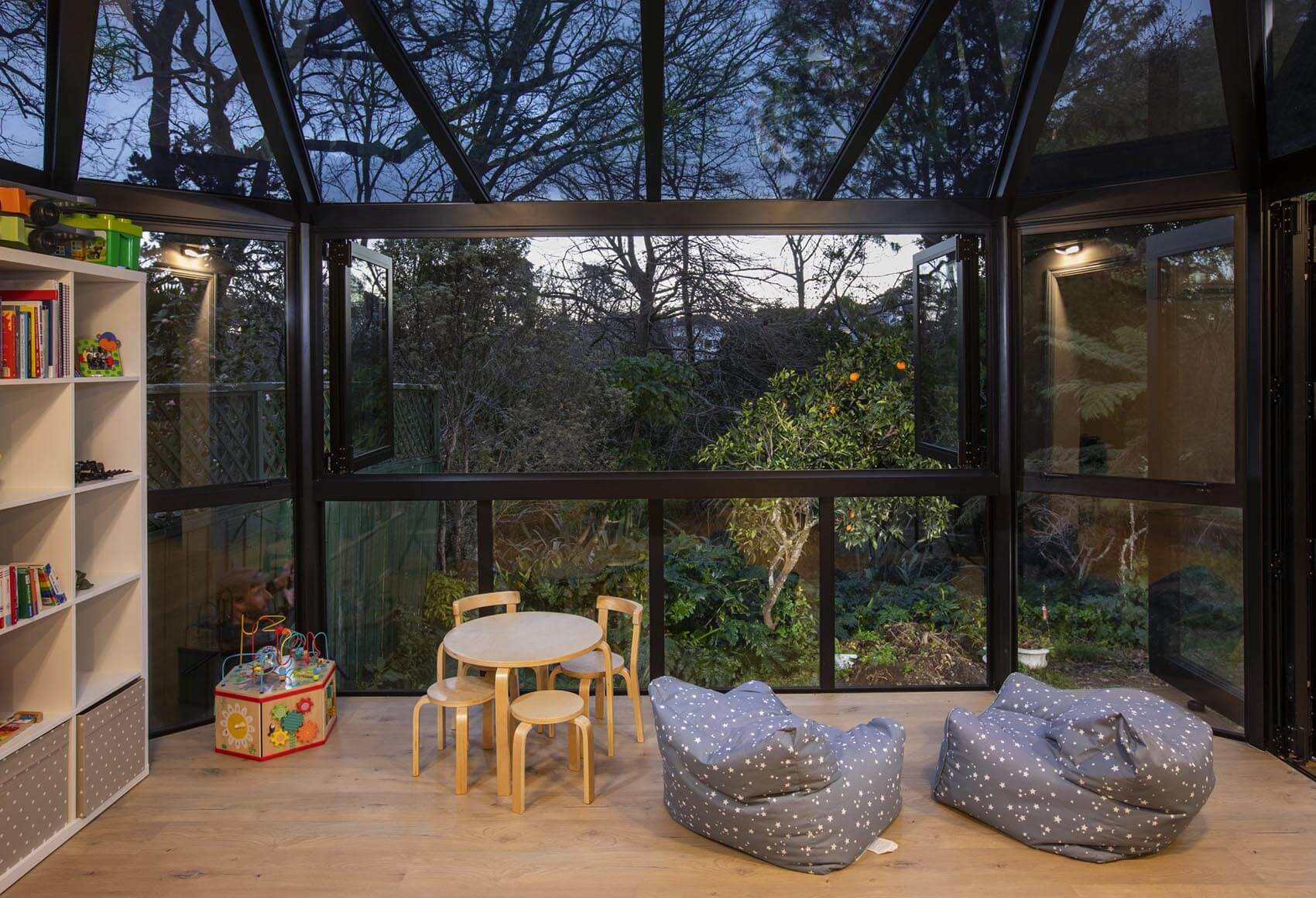 Advantages of Aluminium Framing over Wood