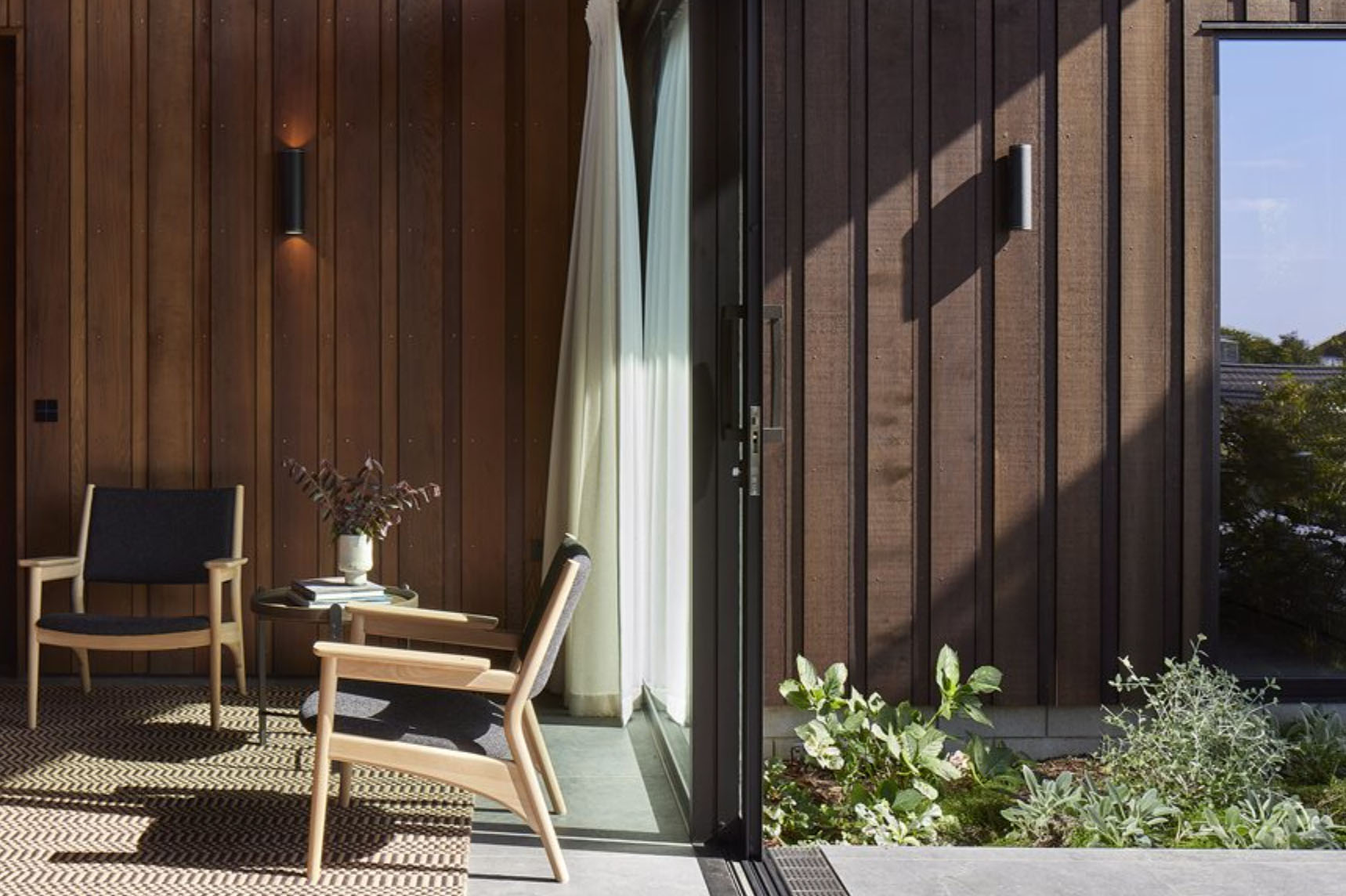 indoor outdoor flow